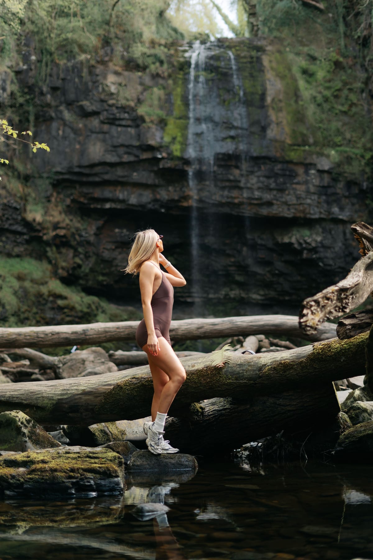Elegant Explore Backless - Brown