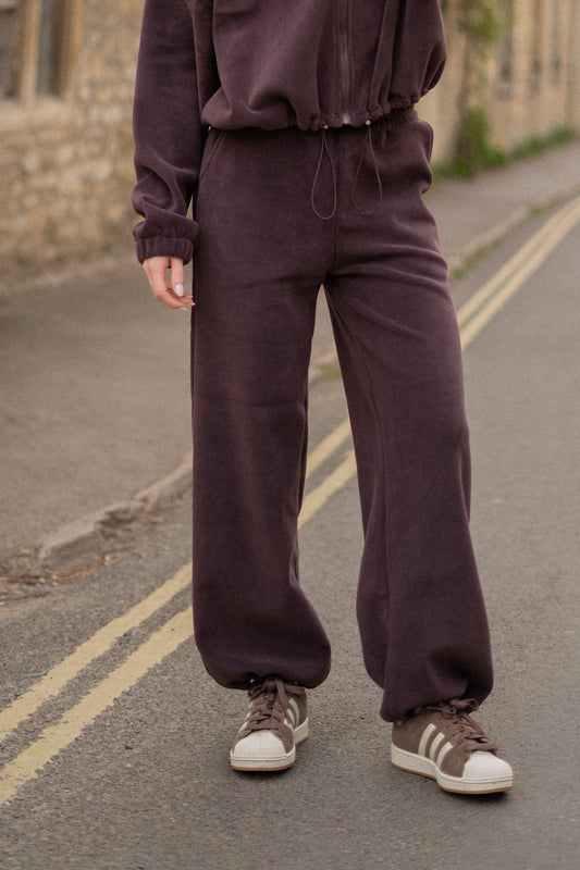 The Cotswold Edit - Auburn - The Joggers